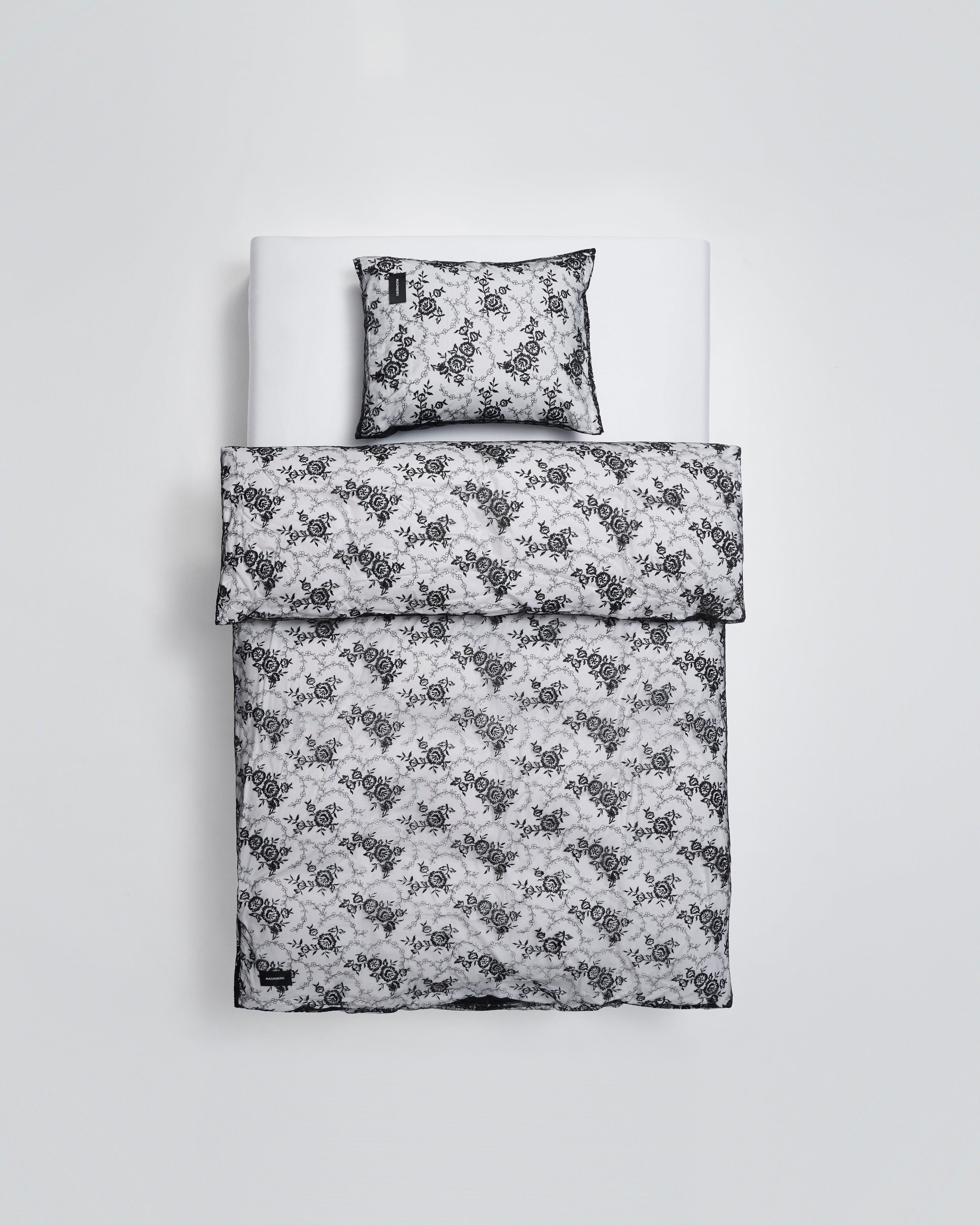 Rose pillow case | Black Lace